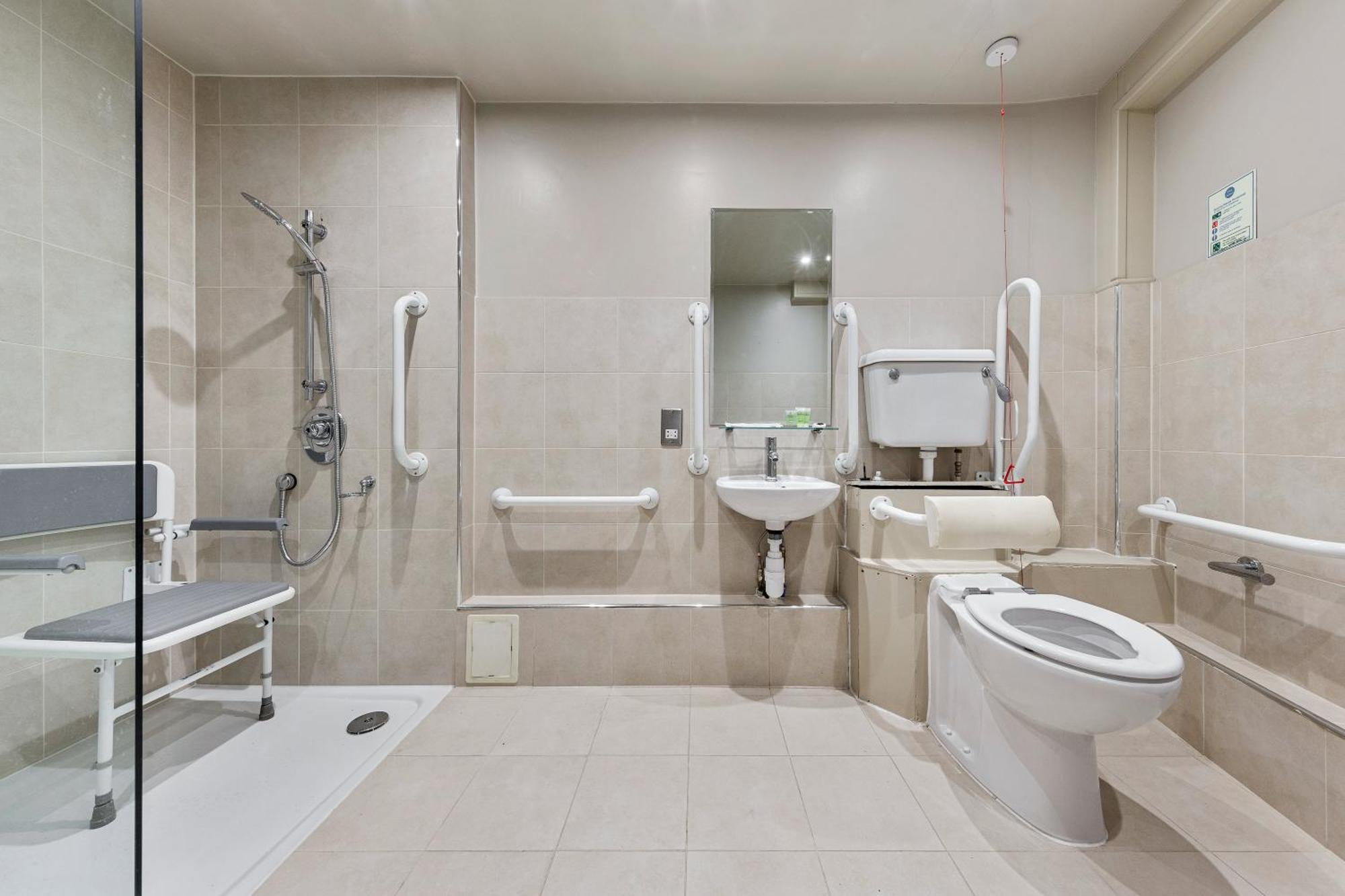 Harte & Garter Apartment Windsor Exterior photo